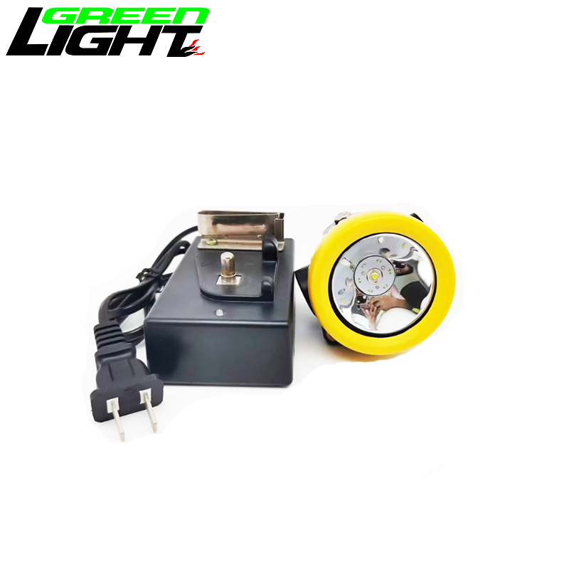 Best 2.6Ah Rechargeable Li-ion Battery 5000lux Miners Headlamp Small Size wholesale