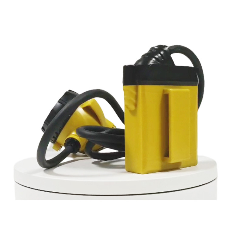 Underground 15000 Lux 6.6Ah Rechargeable Coal Mining Helmet Light IP67 Waterproof 216 Lum 1.67W