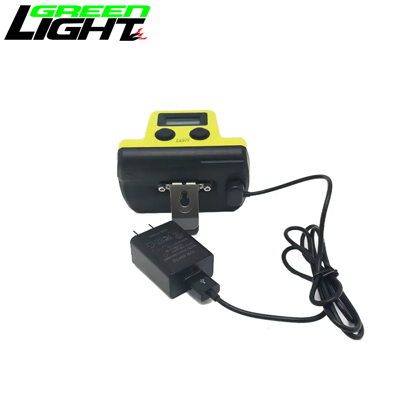 Premium Oled Display 7Ah 25000lux Cordless Led Helmet Lamp 30hrs Long Lighting Time