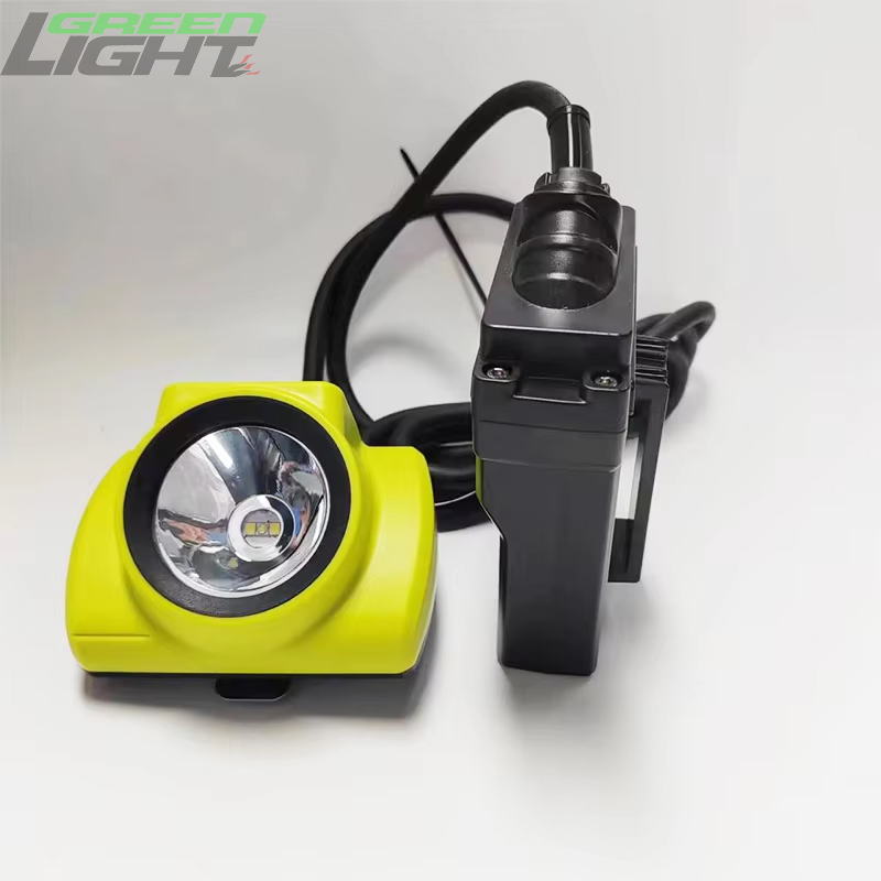 Key Selling Points of 25000 LUX mining cap light.jpg